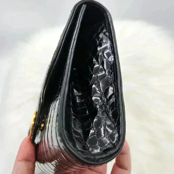 Gucc Double  G Croco Clutch - Picture 10 of 16